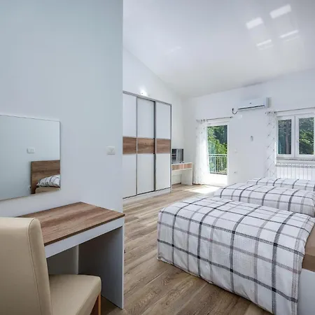 Holiday home 3 Bedroom Amazing In
