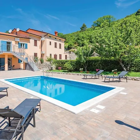 Holiday home 3 Bedroom Amazing In
