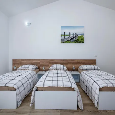 Holiday home 3 Bedroom Amazing In