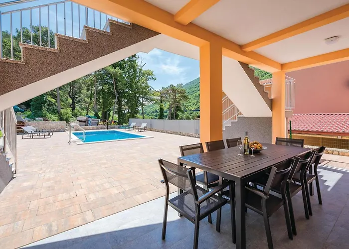 Feriehus 3 Bedroom Amazing In Plomin